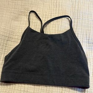 stori sports bra